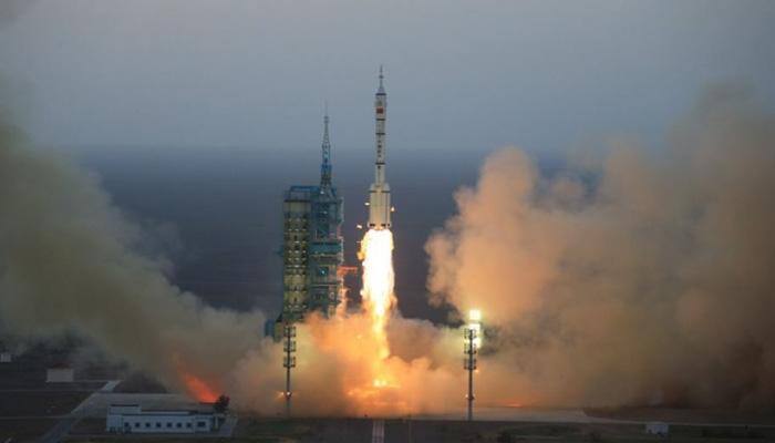 Shenzhou-11 launch – WATCH liftoff of China's longest manned space mission!