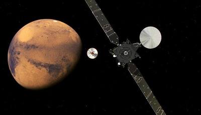 Anxious wait for news of Mars lander`s fate