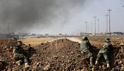 Wave of strikes as IS puts up tough defence of Mosul
