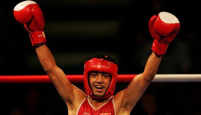 Akhil, Jitender Kumar target pro circuit through Vijender Singh's IOS