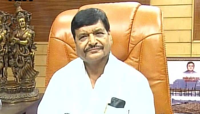 Shivpal Yadav expels Akhilesh&#039;s minister Pawan Pandey from party over tiff with Ashu Malik