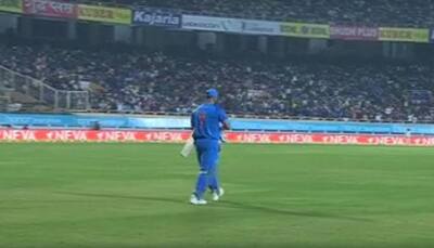 Whole stadium erupts as local boy MS Dhoni steps on to Ranchi field against New Zealand – WATCH