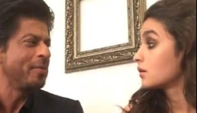 Shah Rukh Khan teaches Alia Bhatt how to live 'Dear Zindagi' on Facebook live chat! 