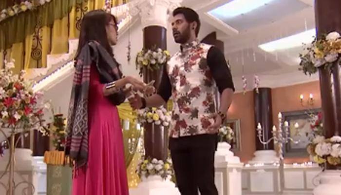 Kumkum Bhagya - Episode 700: Destiny makes Pragya wear Abhi's mehndi