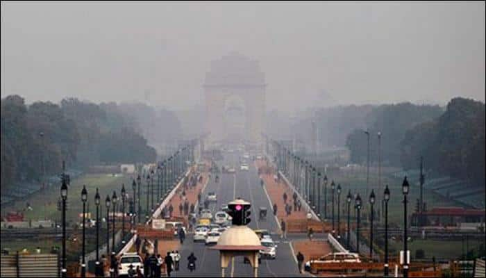 Pollution levels at record high post Diwali; touch maximum limit of 500 in Delhi!