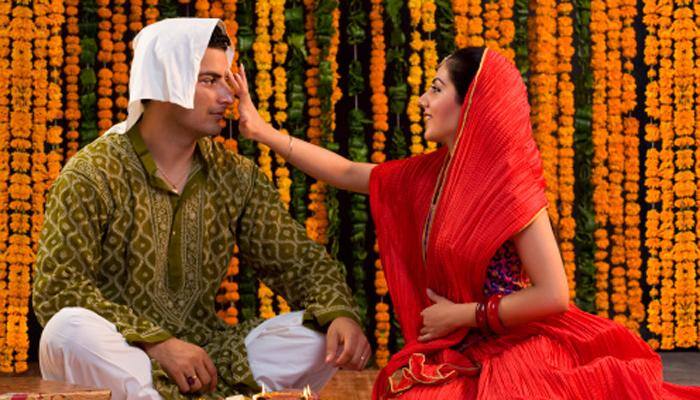 Amazing gift ideas that will definitely make your sister happy this Bhai Dooj!