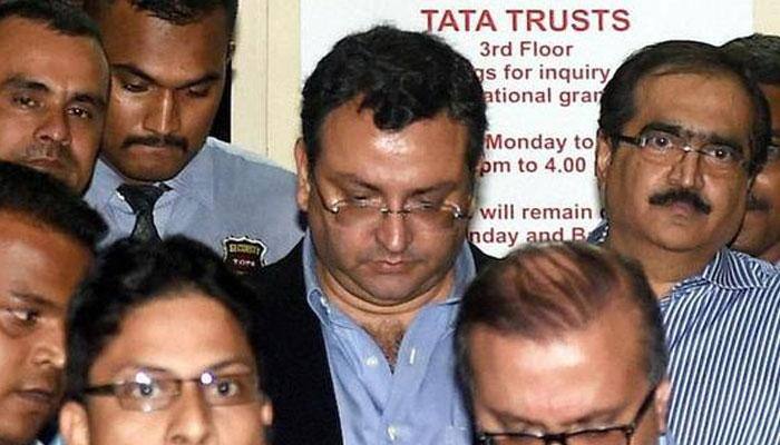 Bombay House security manhandles journalists, Tata Group apologies