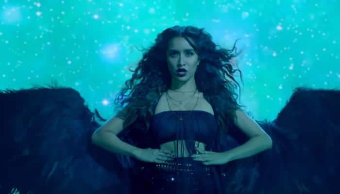 Shraddha Kapoor inspires you to &#039;Udja Re&#039; in video from &#039;Rock On 2&#039;! 