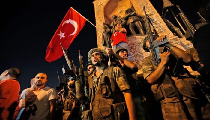 Turkey's military intensifies strikes, hit 71 ISIS targets in northern Syria