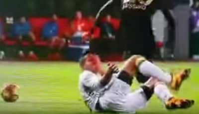 Robin van Persie injury: Fenerbahce striker confirms eye 'undamaged' post scare