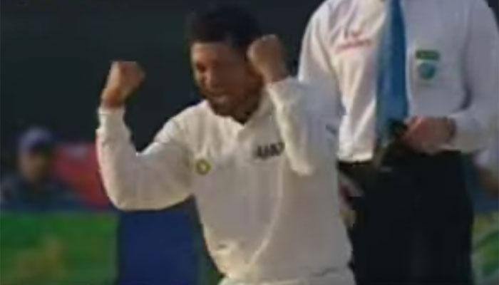 WATCH: Sachin Tendulkar&#039;s magic ball that bowled Moin Khan between the legs