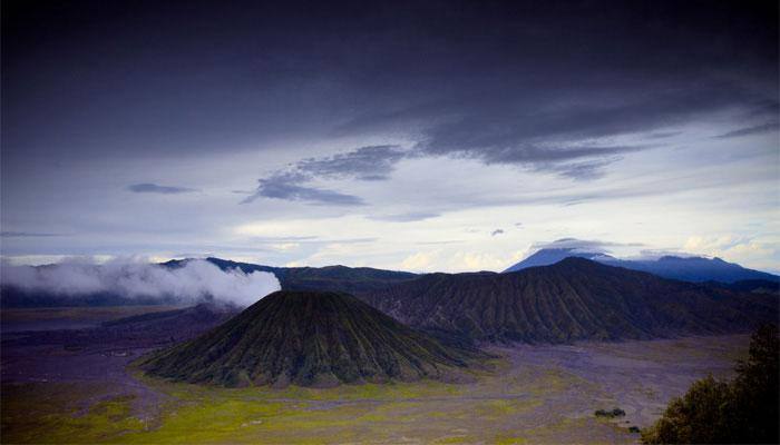 South American scientists unearth gigantic lake under volcano  