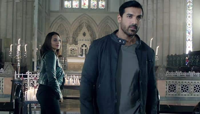 John Abraham, Sonakshi Sinha&#039;s &#039;Koi Ishaara&#039; from &#039;Force 2&#039; will give you all the feels – Watch