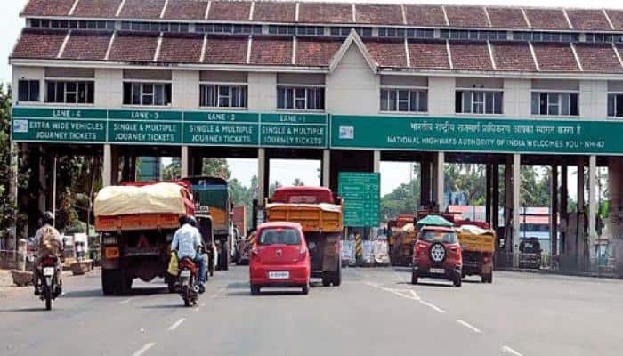 Demonetisation: Govt extends toll charges suspension on national highways till Nov 14