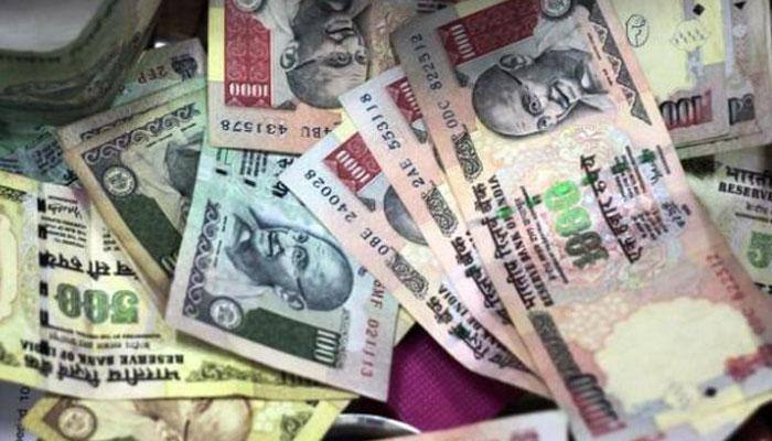 Worried about Demonetisation? Know three ways to go cashless 