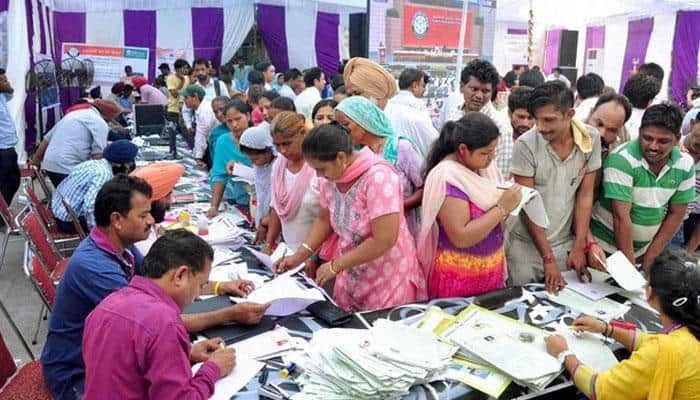 Govt looking into sudden &#039;propping up&#039; of money in Jan Dhan account deposits