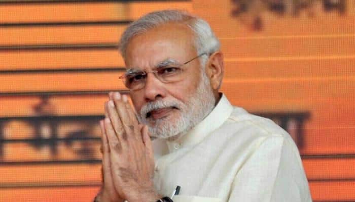 PM Narendra Modi says thank you after journalists praise him for demonatisation move