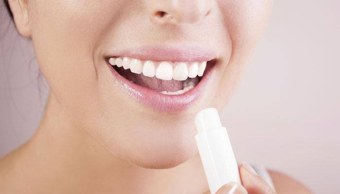 Tips to maintain soft and healthy lips