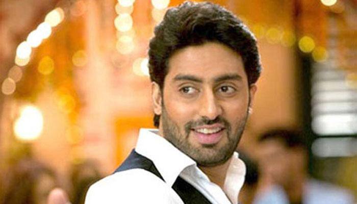 Demonetisation master stroke: Abhishek Bachchan supports PM Modi&#039;s big move