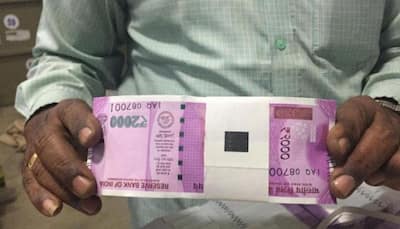 Govt hastily announce currency ban on Nov 8 as Rs 2,000 note pictures leak online