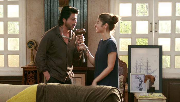 Shah Rukh Khan- Alia Bhatt's 'Dear Zindagi' releases today!