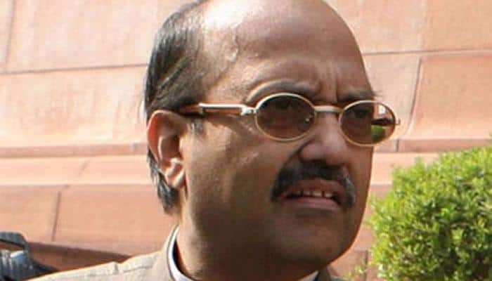 Amar Singh &#039;pained&#039; by abuses from Akhilesh&#039;s supporters, meets Samajwadi Party chief Mulayam Singh Yadav