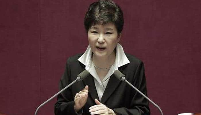 South Korea&#039;s President Park not to respond to request by prosecutors: Yoo Yeong-ha