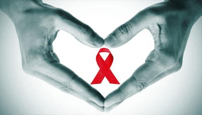 HIV: WHO's  new guidance on self-testing ahead of World AIDS Day