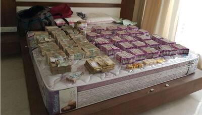 Rs 4.7 crore cash in Rs 2000 notes! Biggest seizure in new currency post demonetisation - What I-T recovered from Bengaluru, Chennai and Erode
