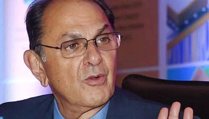  Nusli Wadia's fresh letter to Tata Motors' shareholders alleges lapses in governance