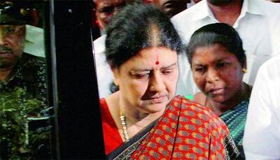 From 'Amma', AIADMK moves to 'Chinnamma' - Sasikala Natarajan to be next party general secretary