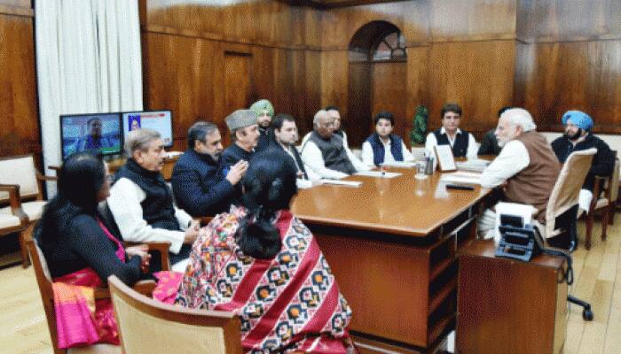 Rahul-led Congress delegation meets PM Narendra Modi, demands farm loan waiver