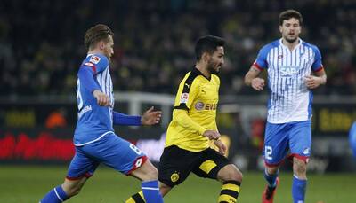 10-man Borussia Dortmund fight back to salvage a 2-2 draw against Hoffenheim