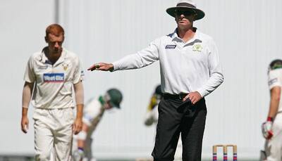 Despite being hit on his head, umpire Paul Reiffel not in favour of wearing helmets on field