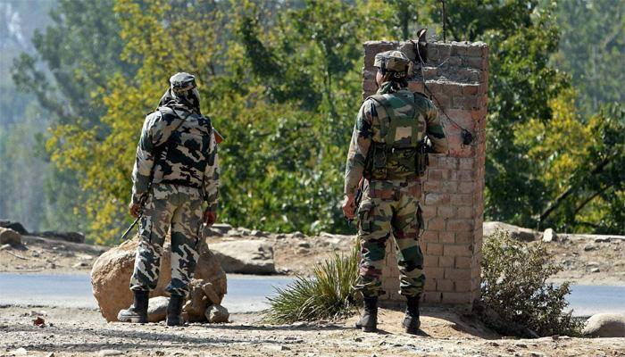 Three soldiers killed as terrorists attack Army convoy in Kashmir&#039;s Pampore