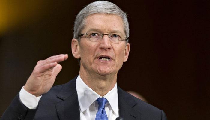 It was 'very important' to meet Donald Trump, Tim Cook explains to Apple employees