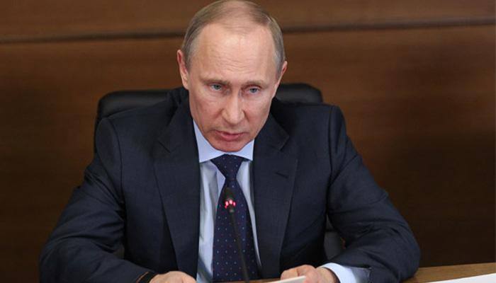 Putin tells military to be ready for threats at border
