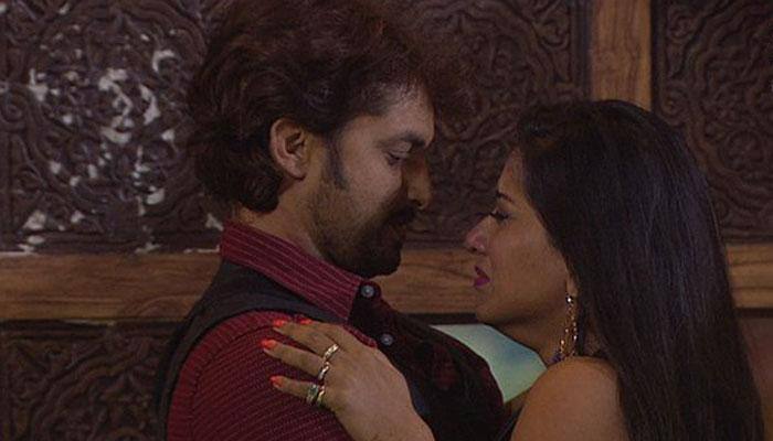 Bigg Boss 10, 22nd December: Monalisa breaks down on seeing her boyfriend  Vikrant