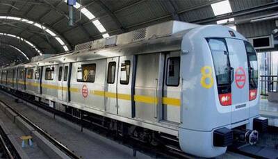 10 Delhi metro stations to go cashless from new year