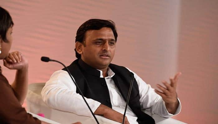 UP CM Akhilesh raises concern for giving tickets to &#039;tainted&#039; persons