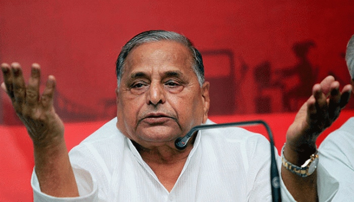 Samajwadi Party to go alone in Uttar Pradesh polls, Mulayam declares 325 candidates