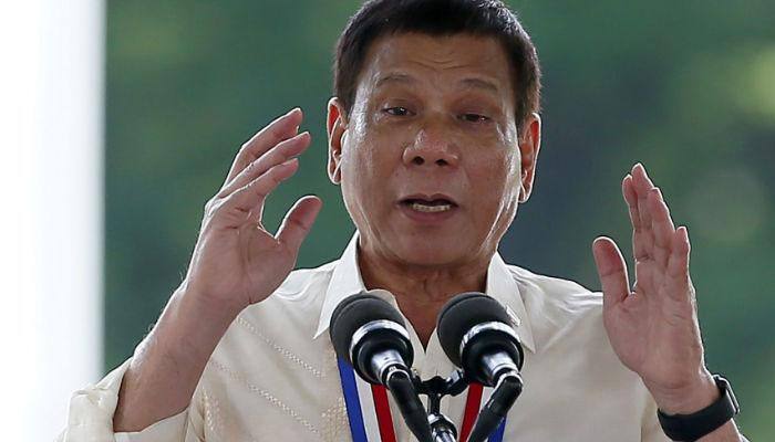 Philippines leader Duterte threatens to &#039;throw&#039; officials out of flying helicopter