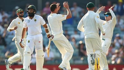 Hashim Amla becomes the 10,000th LBW victim in Test cricket