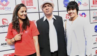 Mahavir Phogat was 10 times stricter than his character in Dangal movie: Vinesh Phogat