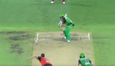 Aussie bowler Chris Tremain sends down 11 deliveries in bizarre over