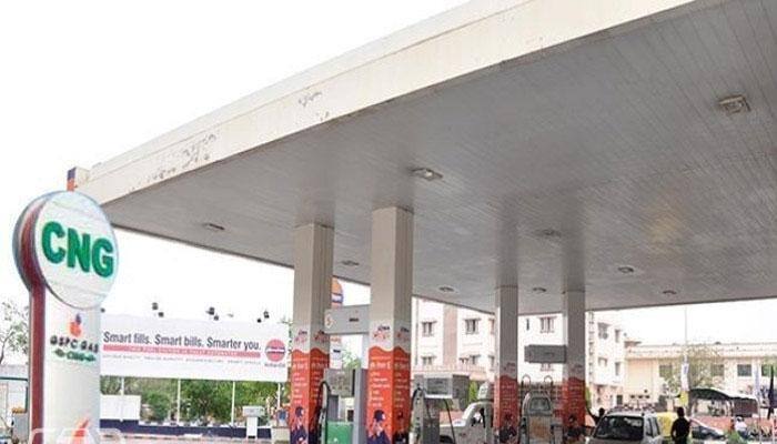 Mahanagar Gas Limited launches CNG fueled two-wheeler in Mumbai