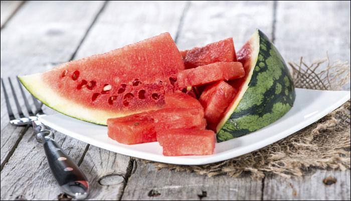 Consume these superfoods for healthy 2017
