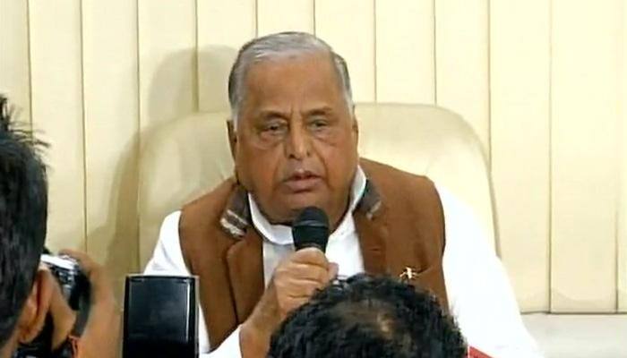 I&#039;m Samajwadi Party&#039;s national president, Ram Gopal has no right to call meet, asserts Mulayam