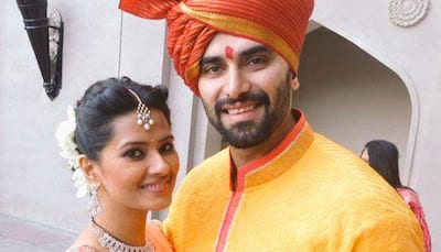 Kratika Sengar and Nikitin Dheer: These adorable photos of the couple will give you marriage goals