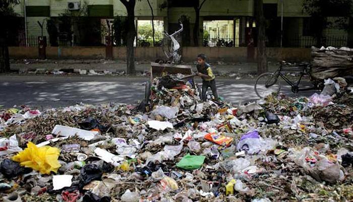 Delhi garbage menace: NGT issues notices to AAP, EDMC, sanitation workers union